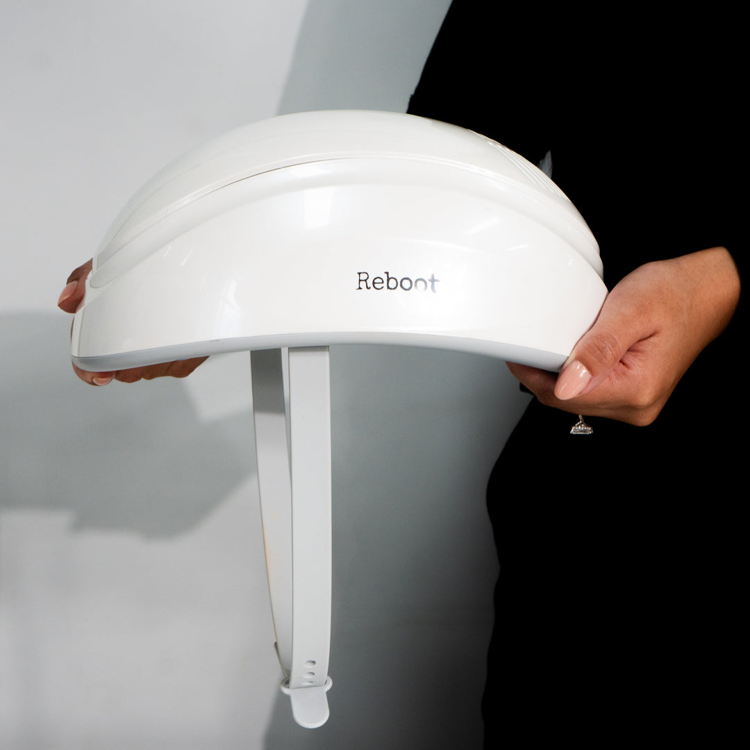 Casque Reboot Volume Max pour la croissance des cheveux 200 diodes laser - Approuvé par la FDA